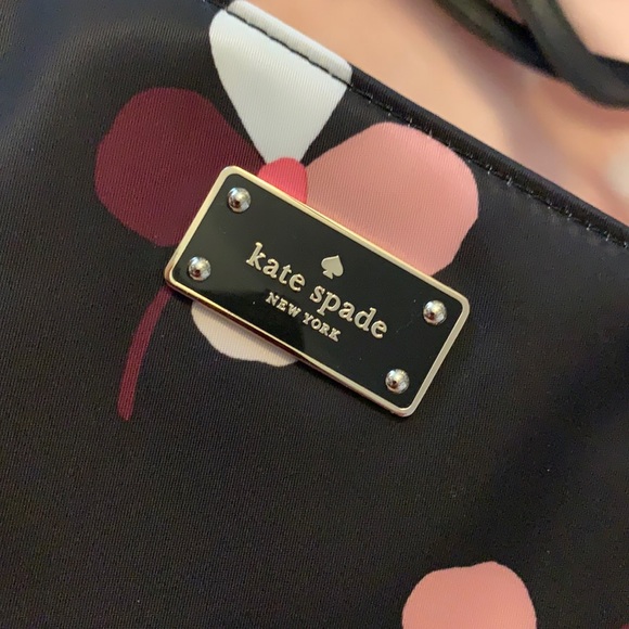 KATE SPADE Coming Soon! - Picture 3 of 3